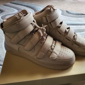 Air Force 1 Mushroom